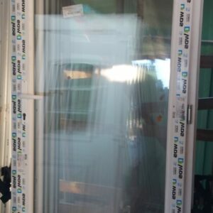 Jednokrídlové plastové dvere