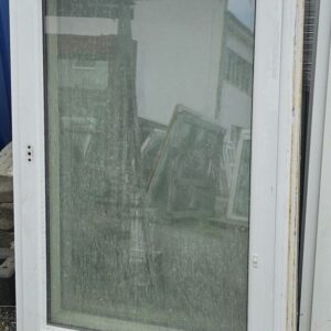 Használt egyszárnyú műanyag ablak