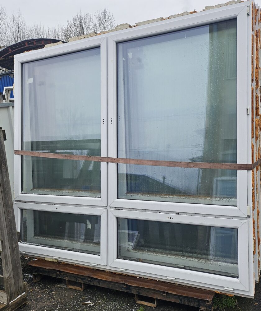Použité plastové okno 266x233 cm, biele, dvojsklo